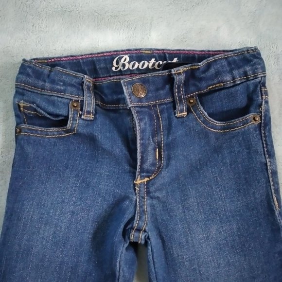 Set of 2 pairs of jeans for a Toddler Size 3T - Picture 3 of 8